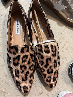Charles David Leopard-Print Pointed Loafers in Tan and Black